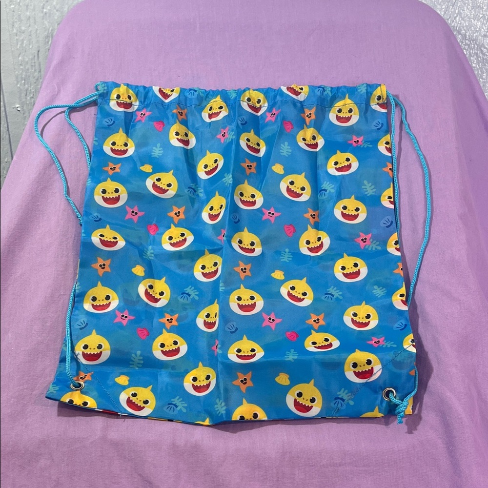5 for $10 💜 NWOT Baby Shark Drawstring Bag